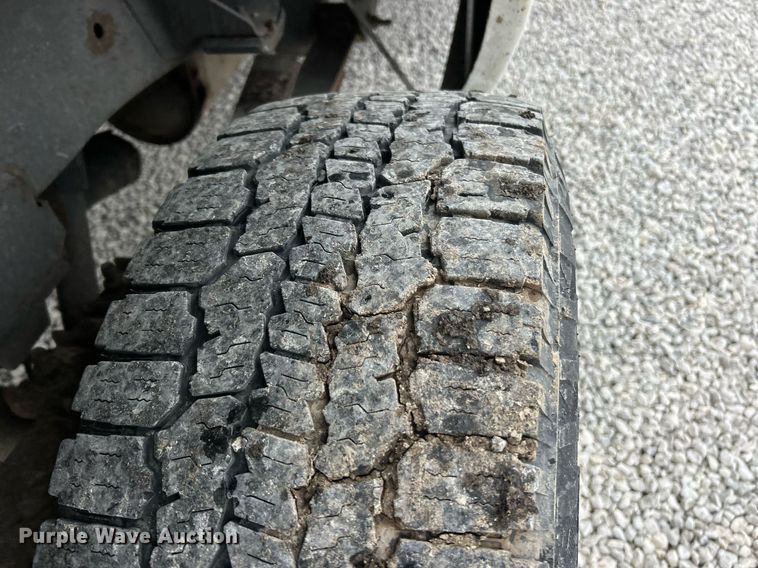 image for item EK2934 2005 Dodge Ram 3500 Quad Cab pickup truck