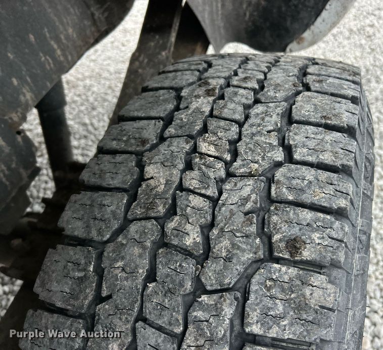 image for item EK2934 2005 Dodge Ram 3500 Quad Cab pickup truck