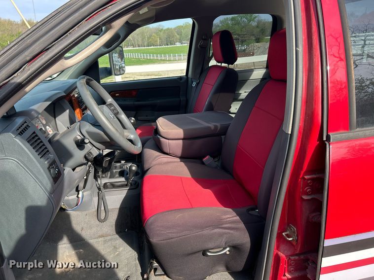 image for item EK2939 2006 Dodge Ram 3500 Quad Cab pickup truck