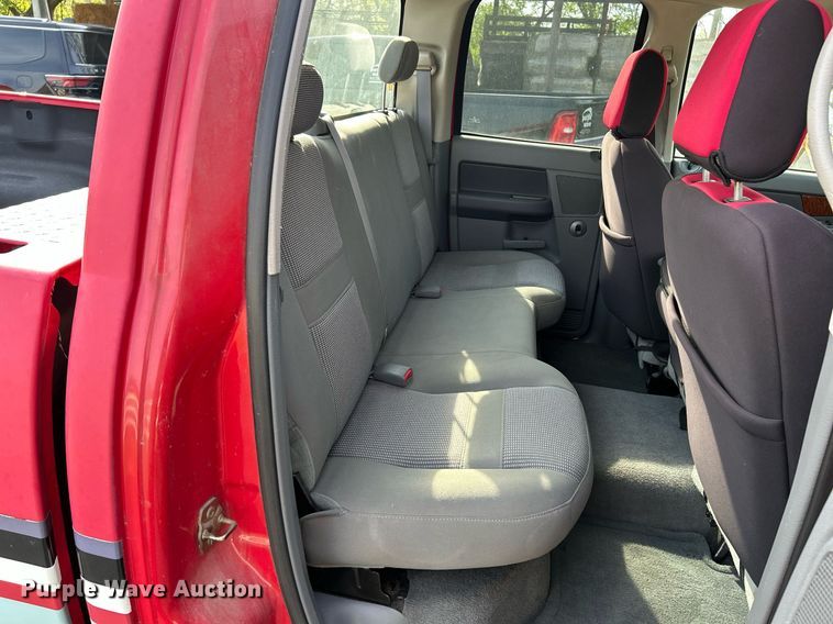 image for item EK2939 2006 Dodge Ram 3500 Quad Cab pickup truck