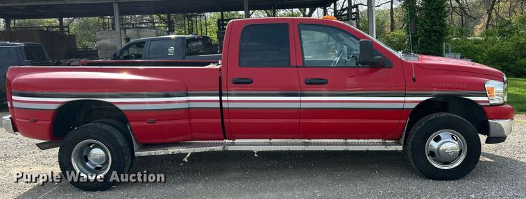 image for item EK2940 2006 Dodge Ram 3500 Quad Cab pickup truck