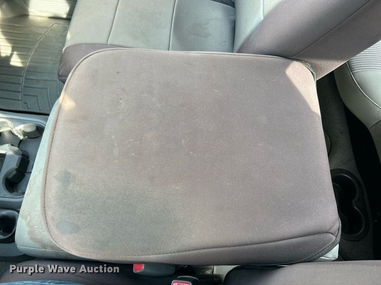 image for item EK2940 2006 Dodge Ram 3500 Quad Cab pickup truck