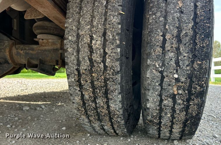 image for item EK2940 2006 Dodge Ram 3500 Quad Cab pickup truck