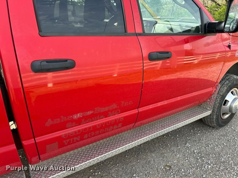 image for item EK2942 2006 Dodge Ram 3500 Quad Cab pickup truck