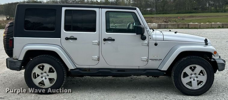 image for item EK2944 2007 Jeep Wrangler Sahara SUV