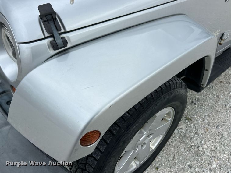 image for item EK2944 2007 Jeep Wrangler Sahara SUV