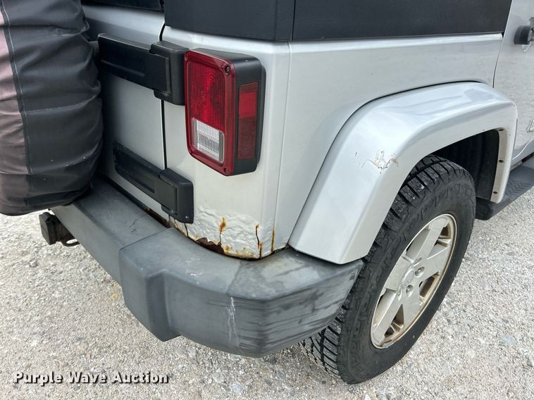 image for item EK2944 2007 Jeep Wrangler Sahara SUV