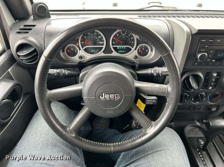 image for item EK2944 2007 Jeep Wrangler Sahara SUV