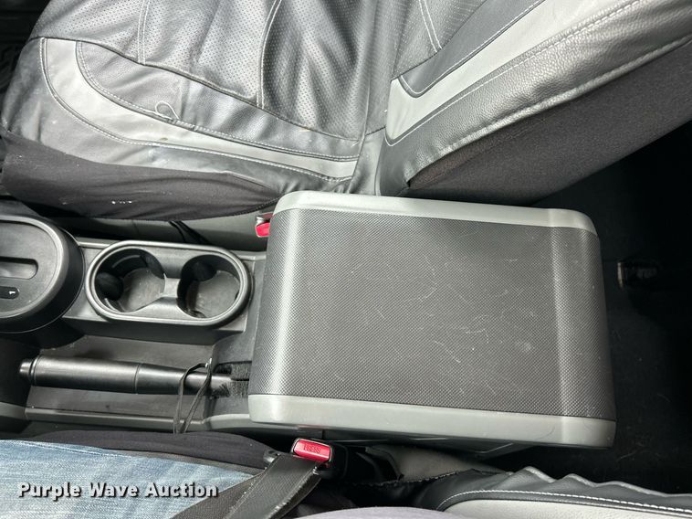 image for item EK2944 2007 Jeep Wrangler Sahara SUV