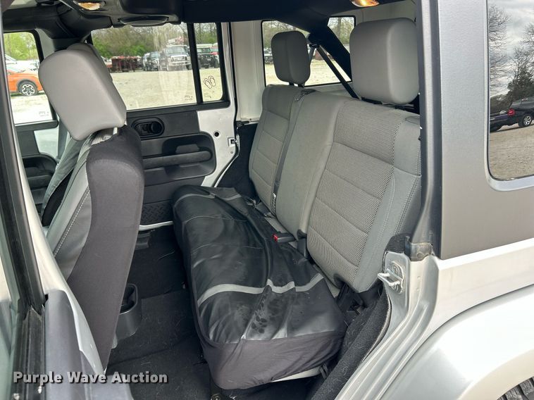 image for item EK2944 2007 Jeep Wrangler Sahara SUV