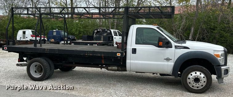 image for item EK2945 2013 Ford F450 Super Duty XL flatbed truck