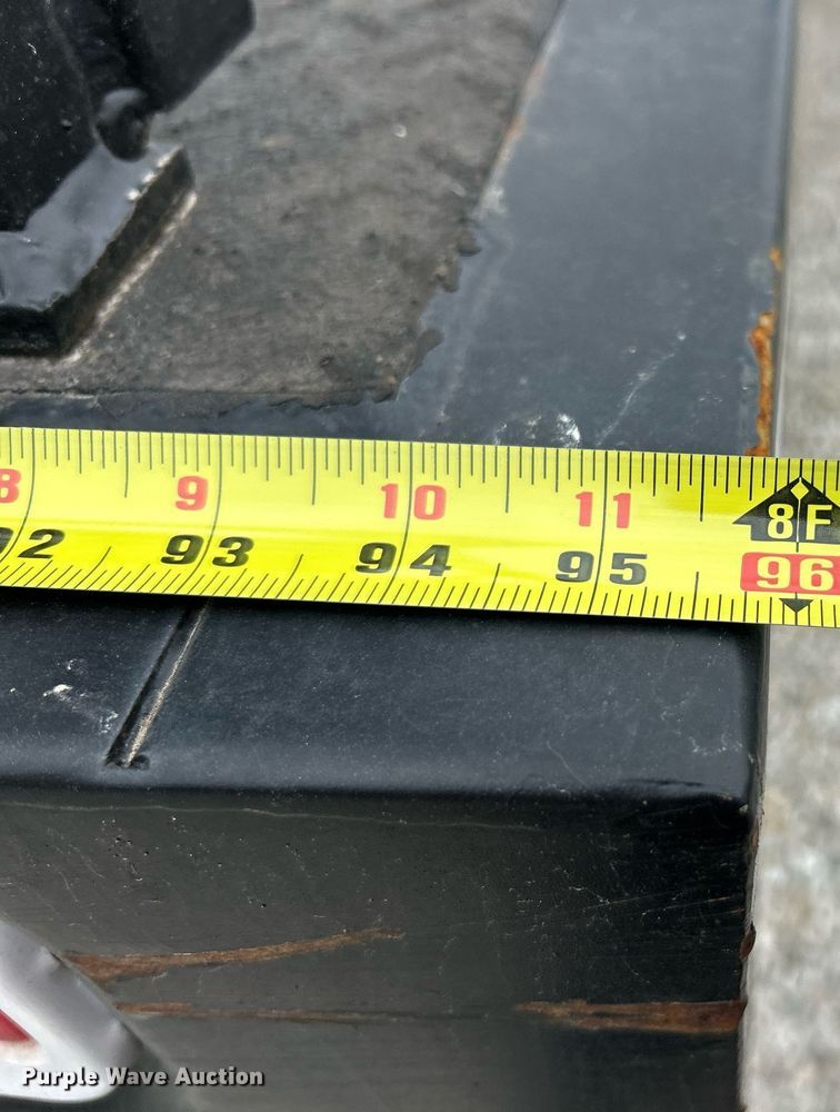 image for item EK2945 2013 Ford F450 Super Duty XL flatbed truck