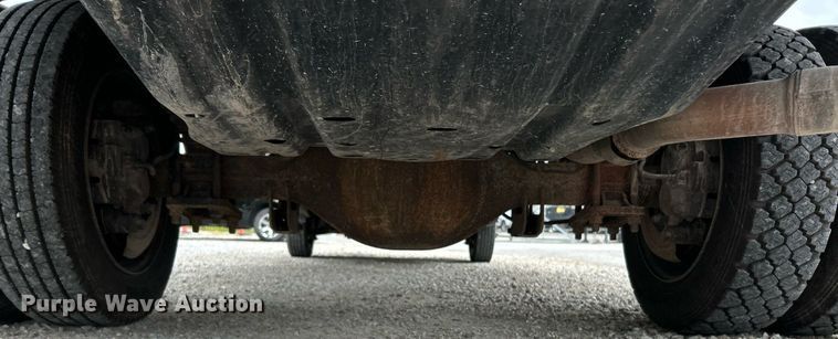 image for item EK2945 2013 Ford F450 Super Duty XL flatbed truck