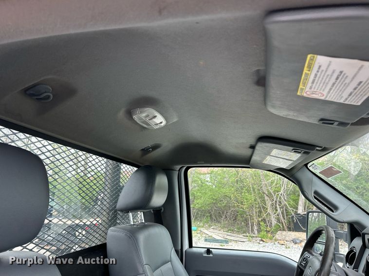 image for item EK2945 2013 Ford F450 Super Duty XL flatbed truck