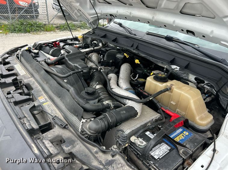 image for item EK2945 2013 Ford F450 Super Duty XL flatbed truck