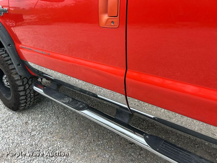 image for item EK2946 2004 Ford F350 Super Duty Harley Davidson Crew Cab pickup truck