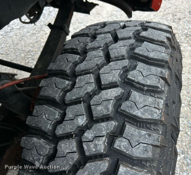 image for item EK2946 2004 Ford F350 Super Duty Harley Davidson Crew Cab pickup truck