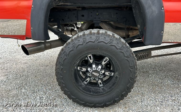 image for item EK2946 2004 Ford F350 Super Duty Harley Davidson Crew Cab pickup truck