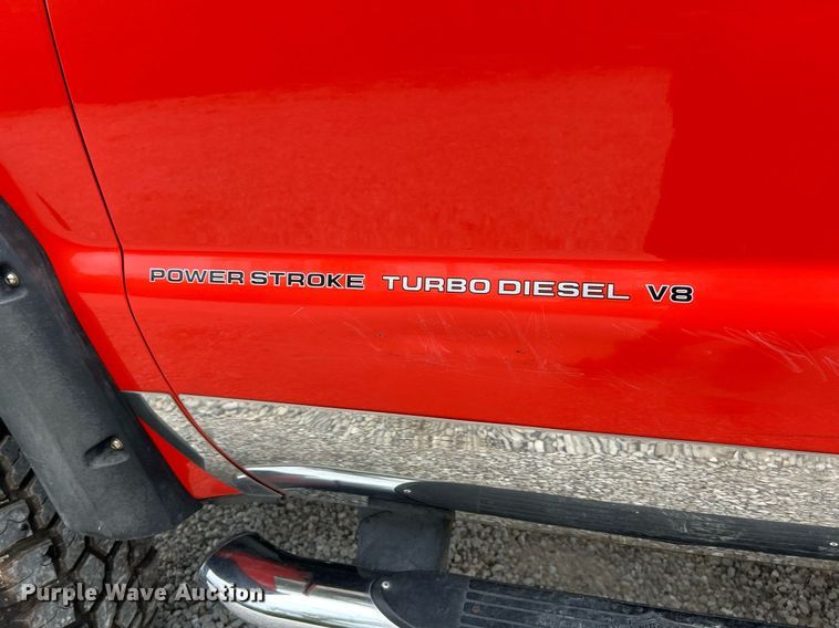 image for item EK2946 2004 Ford F350 Super Duty Harley Davidson Crew Cab pickup truck