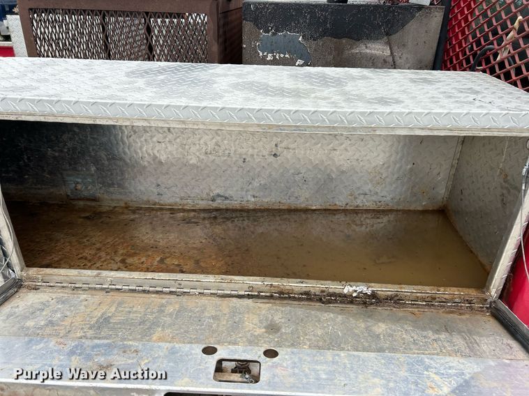 image for item EK2947 2013 Ford F350 Super Duty XL flatbed pickup truck