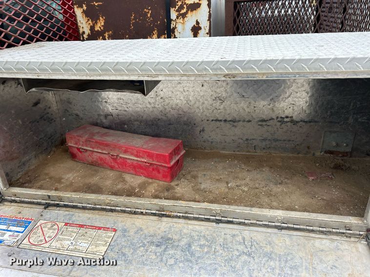 image for item EK2947 2013 Ford F350 Super Duty XL flatbed pickup truck