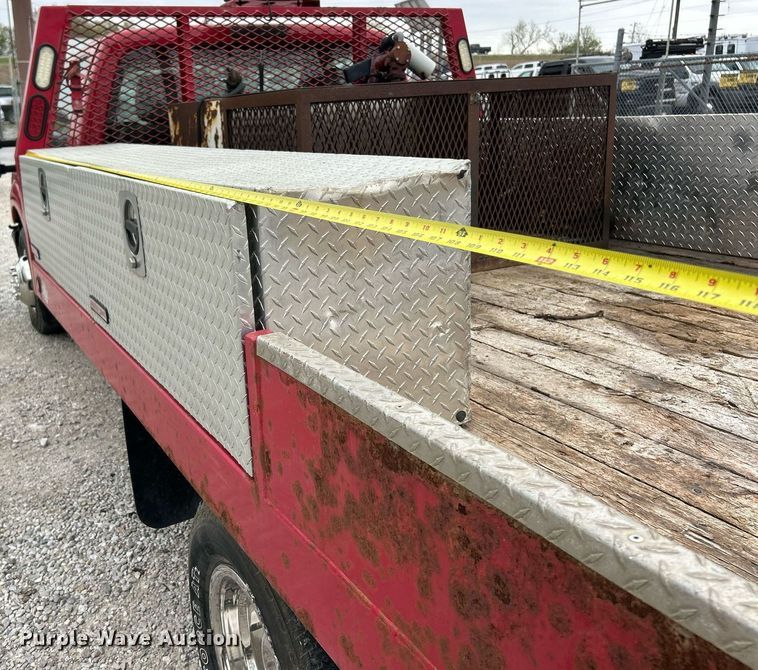 image for item EK2947 2013 Ford F350 Super Duty XL flatbed pickup truck