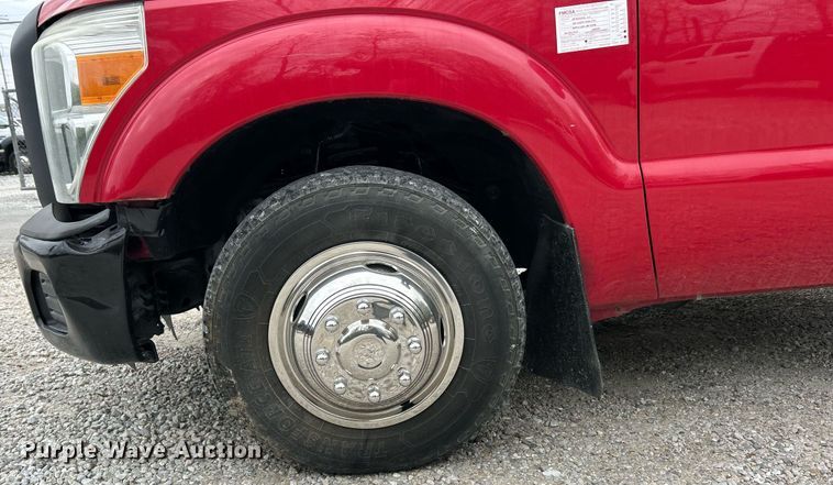 image for item EK2947 2013 Ford F350 Super Duty XL flatbed pickup truck