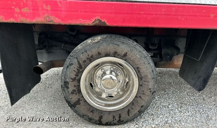 image for item EK2947 2013 Ford F350 Super Duty XL flatbed pickup truck