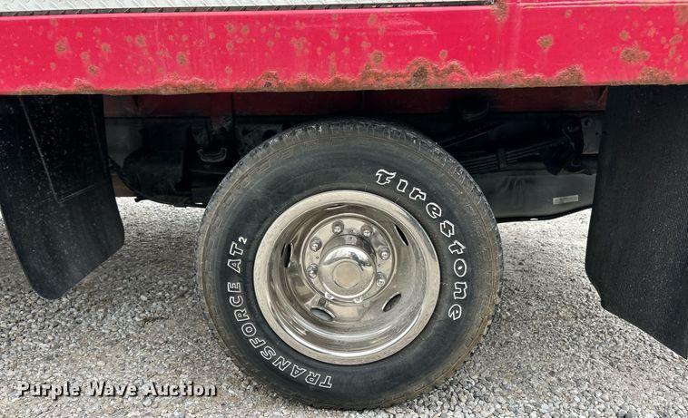 image for item EK2947 2013 Ford F350 Super Duty XL flatbed pickup truck