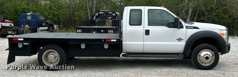 image for item EK2948 2015 Ford F550 Super Duty SuperCab flatbed truck