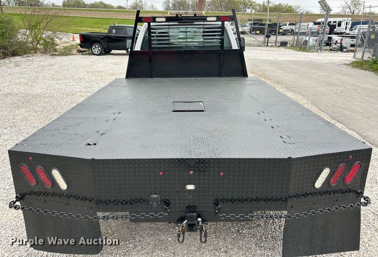 image for item EK2948 2015 Ford F550 Super Duty SuperCab flatbed truck