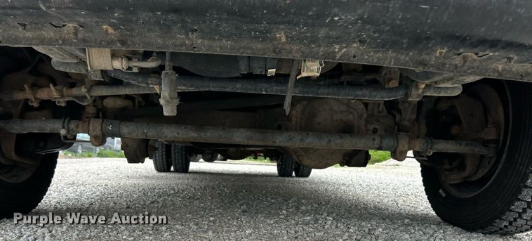 image for item EK2948 2015 Ford F550 Super Duty SuperCab flatbed truck