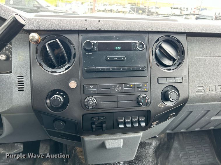 image for item EK2948 2015 Ford F550 Super Duty SuperCab flatbed truck