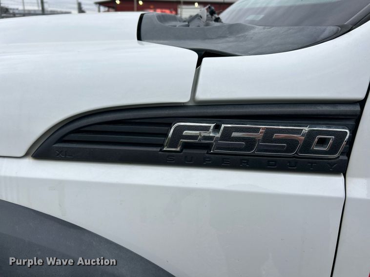 image for item EK2948 2015 Ford F550 Super Duty SuperCab flatbed truck