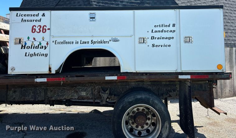 image for item EK2953 Reading utility bed