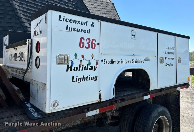 image for item EK2953 Reading utility bed