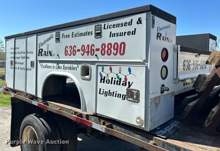 image for item EK2953 Reading utility bed