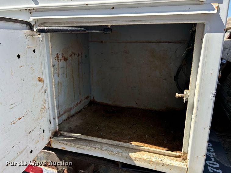 image for item EK2953 Reading utility bed