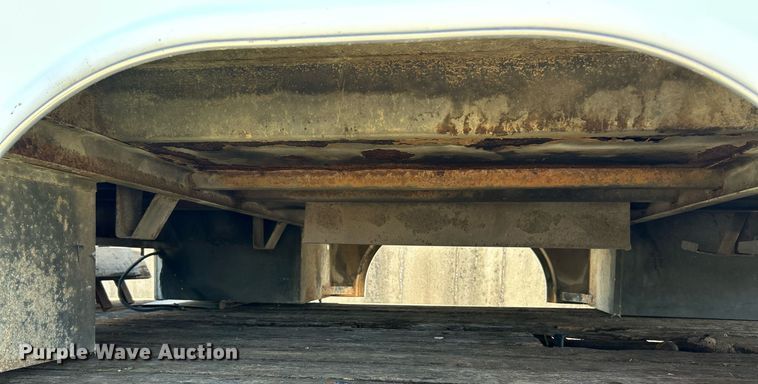 image for item EK2953 Reading utility bed