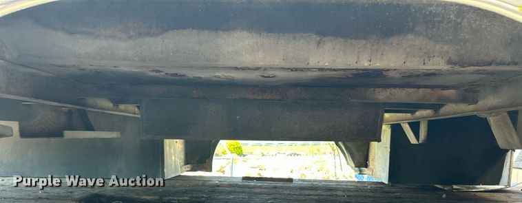 image for item EK2953 Reading utility bed