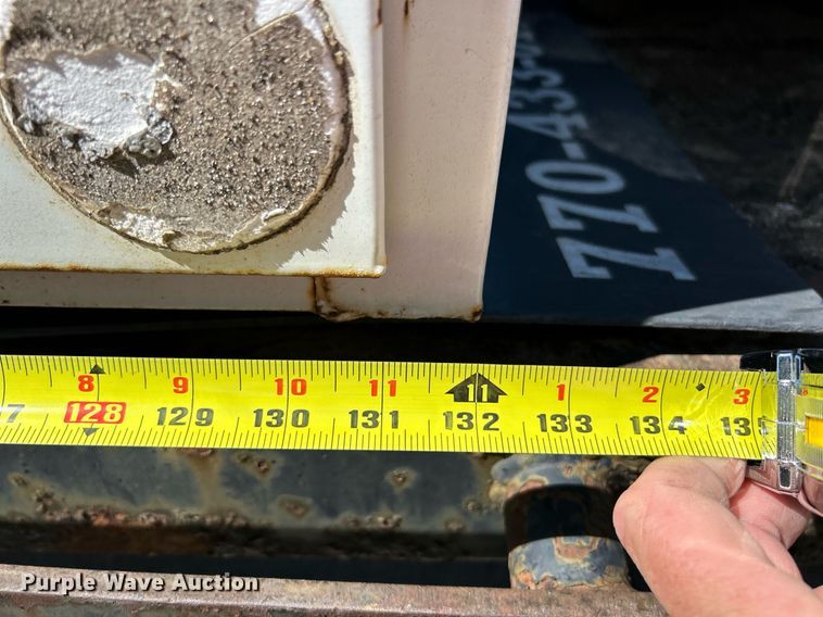 image for item EK2953 Reading utility bed