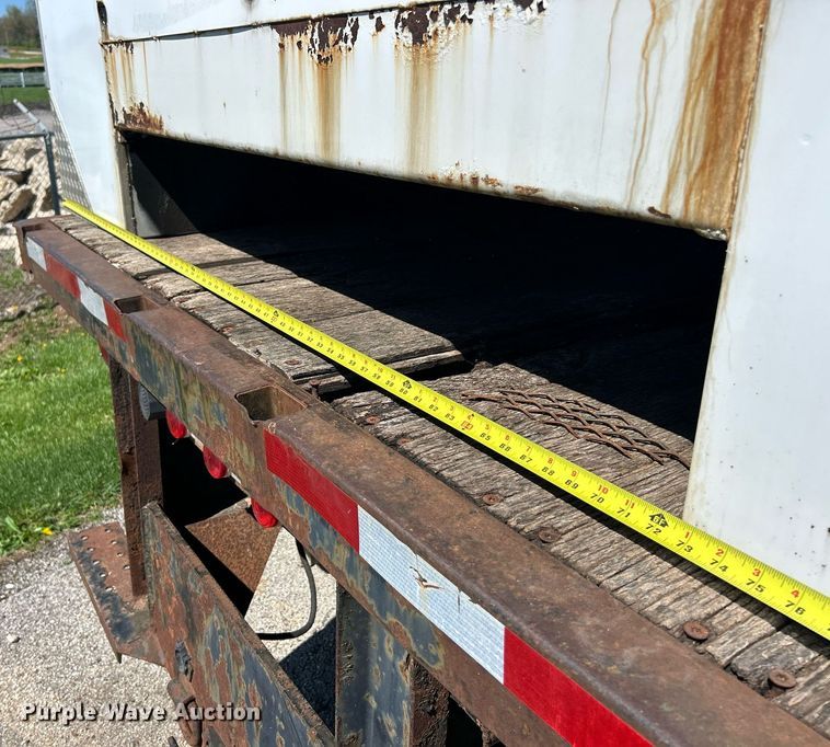 image for item EK2953 Reading utility bed