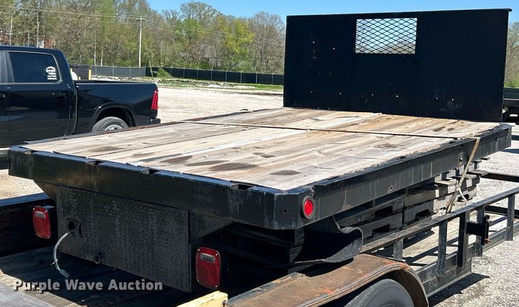 image for item EK2955 Flatbed pickup truck bed