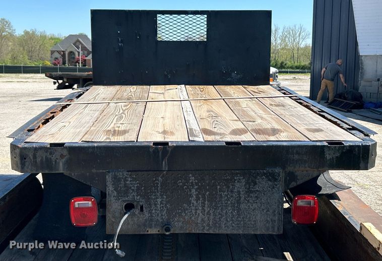 image for item EK2955 Flatbed pickup truck bed