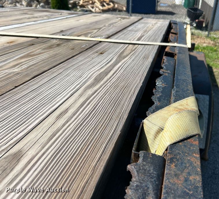 image for item EK2955 Flatbed pickup truck bed