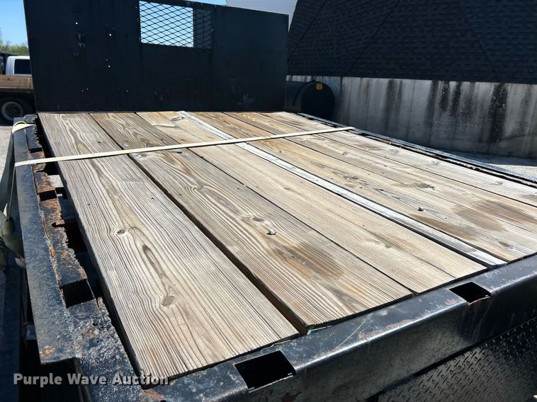 image for item EK2955 Flatbed pickup truck bed