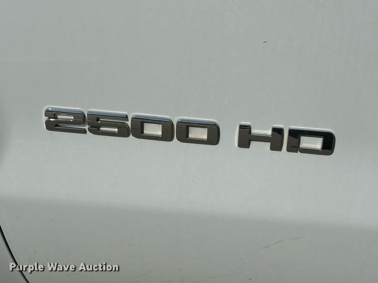 image for item EK2957 2018 Chevrolet Silverado 2500HD pickup truck