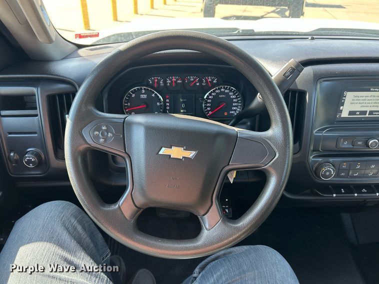 image for item EK2957 2018 Chevrolet Silverado 2500HD pickup truck