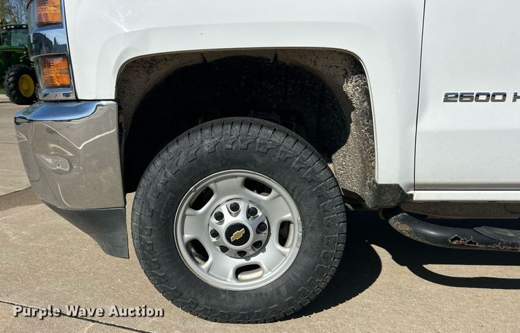 image for item EK2957 2018 Chevrolet Silverado 2500HD pickup truck