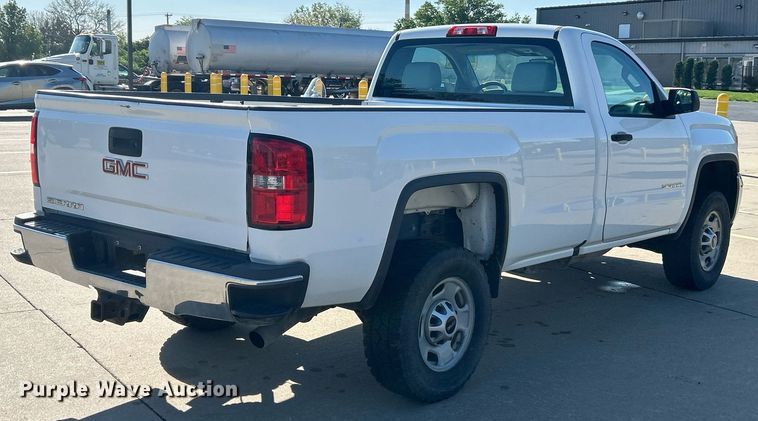 image for item EK2958 2016 GMC Sierra 2500HD pickup truck